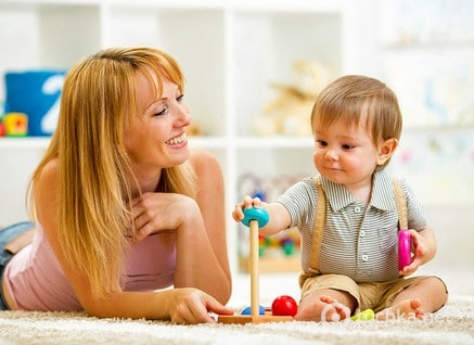 Как развивать ребенка до 1 года. Развивающие игры и занятия для детей от 1 года до 1 года 3 месяцев